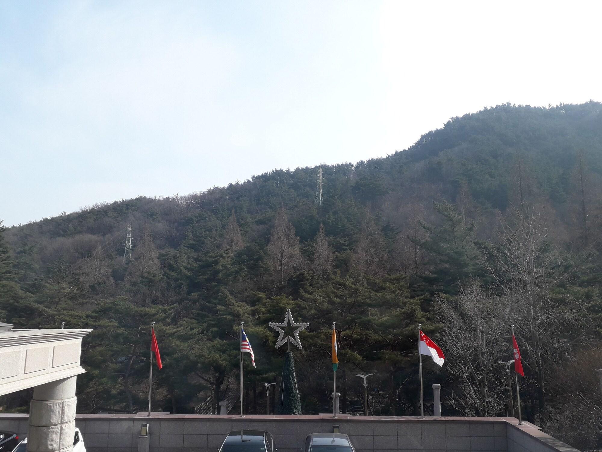 Hotel Geumosan Gumi Exterior photo