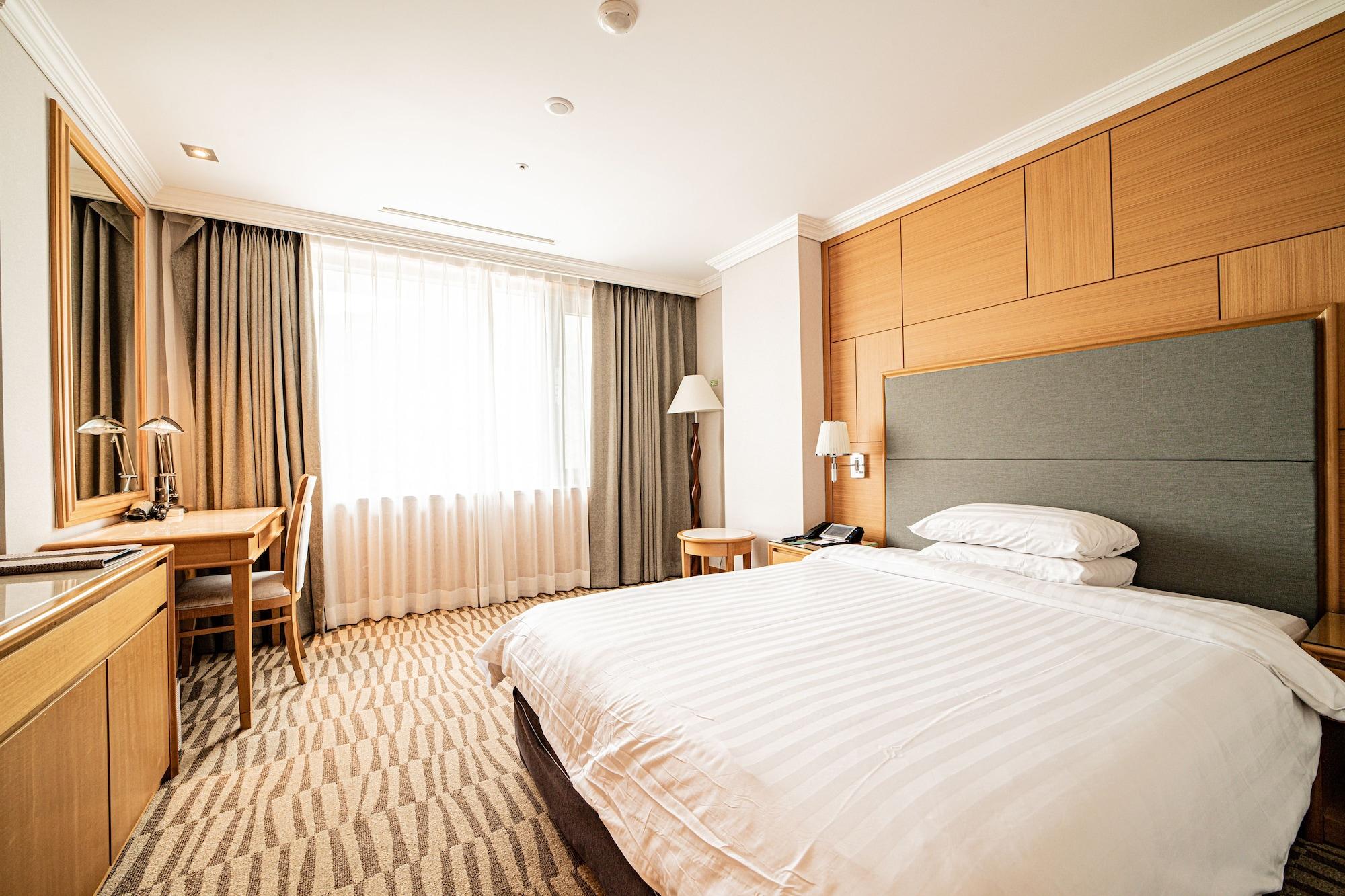Hotel Geumosan Gumi Exterior photo