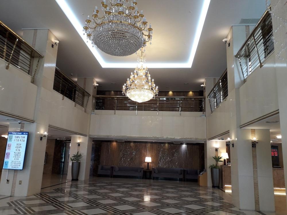 Hotel Geumosan Gumi Exterior photo
