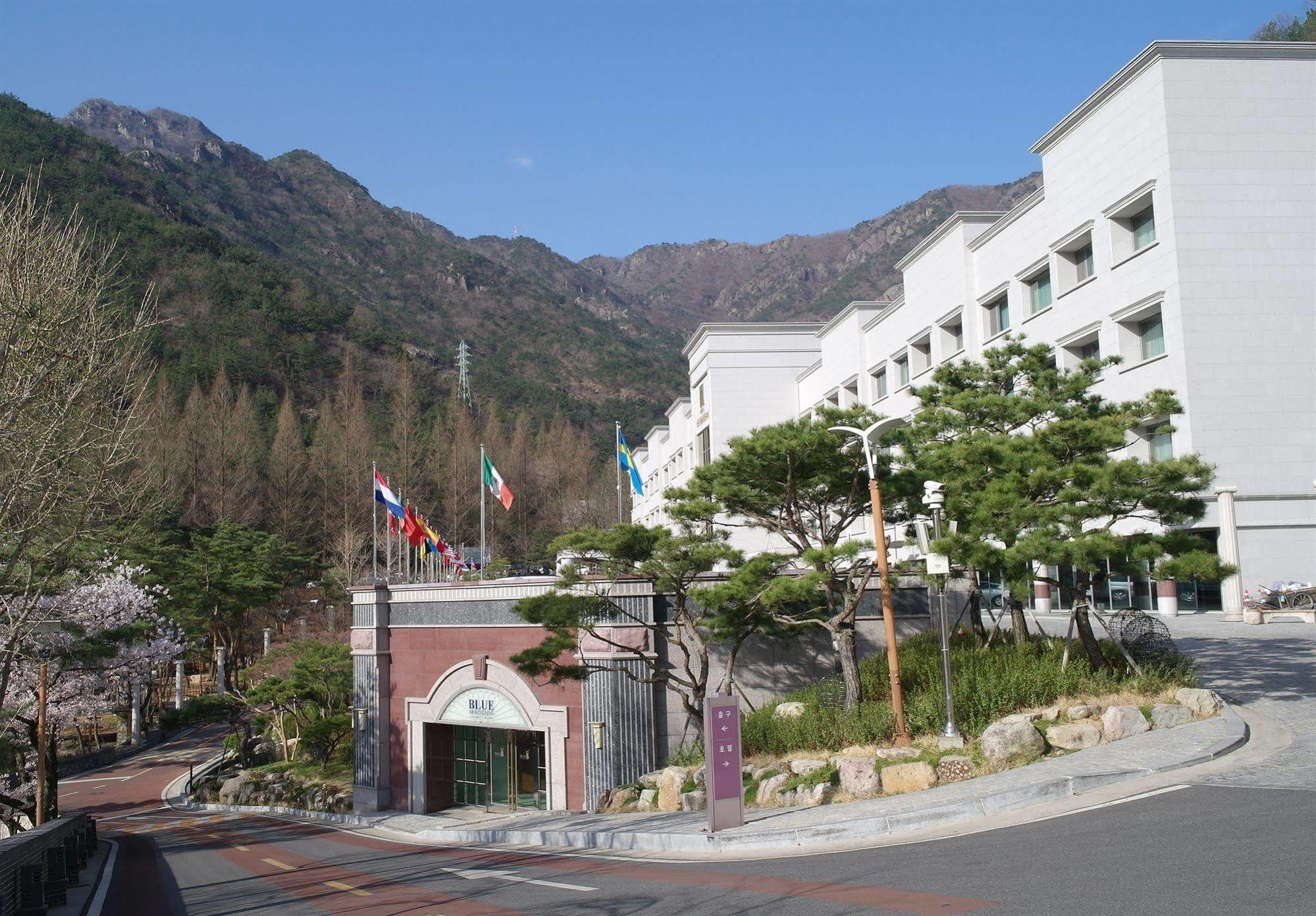 Hotel Geumosan Gumi Exterior photo