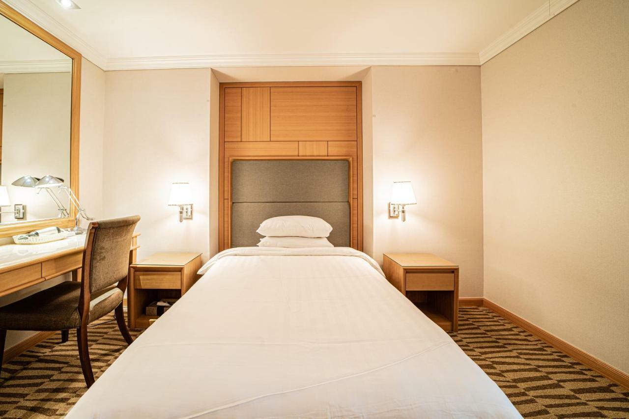 Hotel Geumosan Gumi Exterior photo