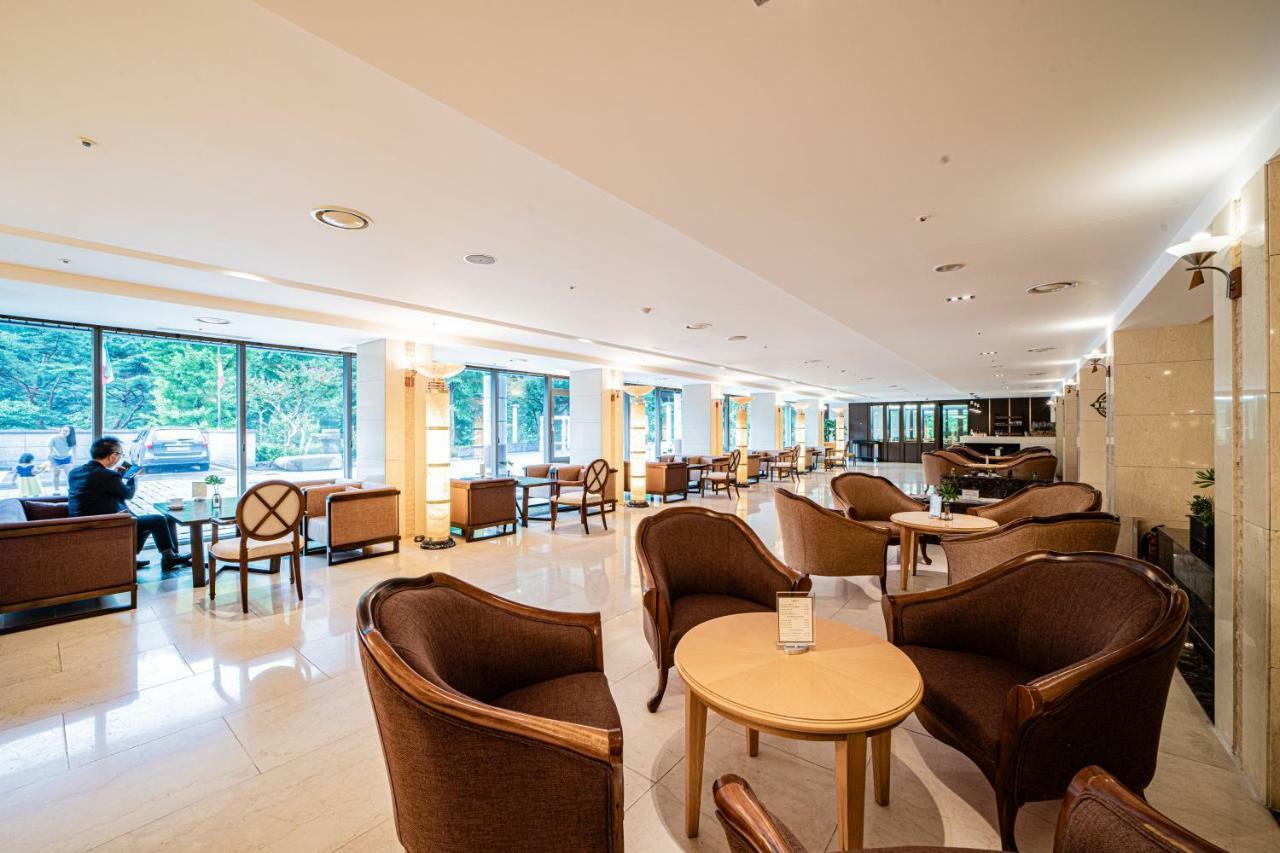 Hotel Geumosan Gumi Exterior photo